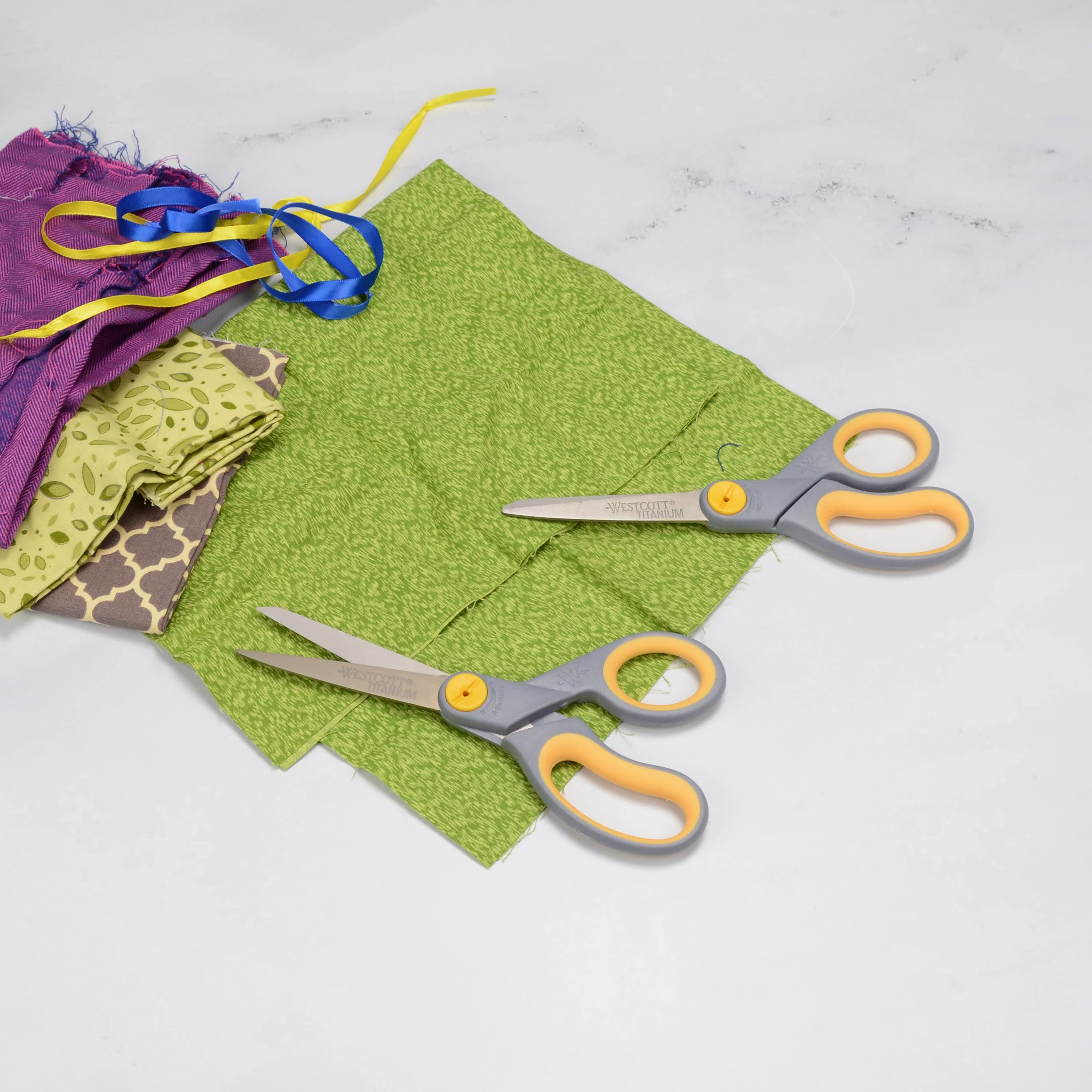 Westcott 8" Straight Soft Handle Titanium Bonded Glide Scissors, Grey/Yellow, 2 Pack (13901) - Image 6