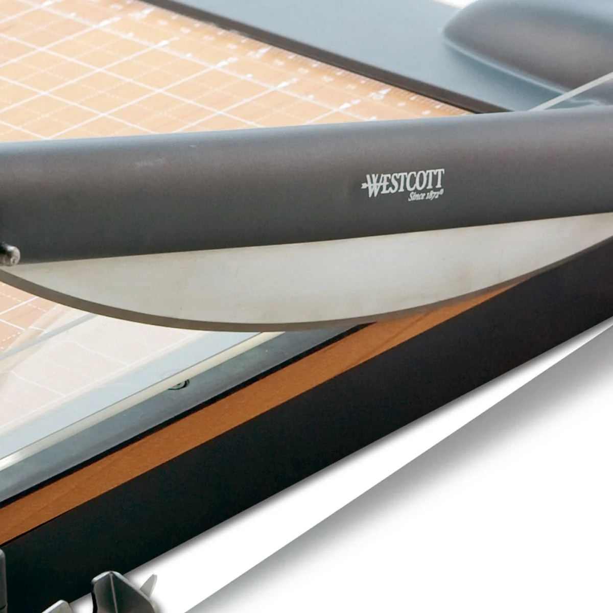 Westcott TrimAir Titanium Bonded Wood Guillotine Paper Trimmer with Anti-Microbial Protection, 15" (15107) - Image 8