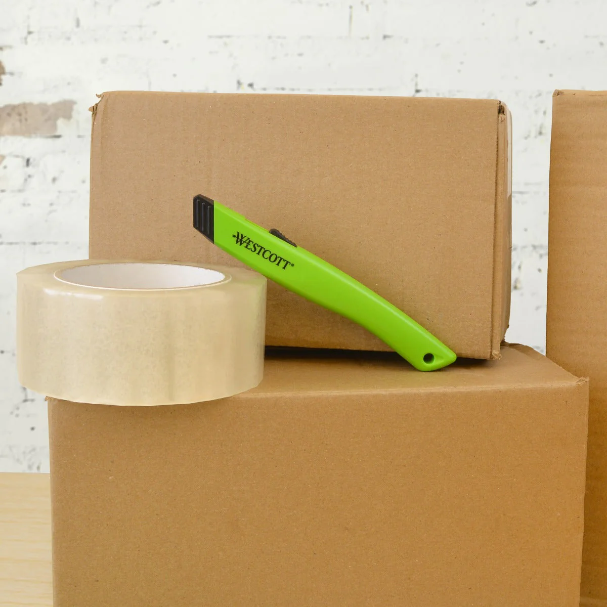 Westcott Full Size Auto Retractable Ceramic Utility Box Cutter (16475) - Image 11