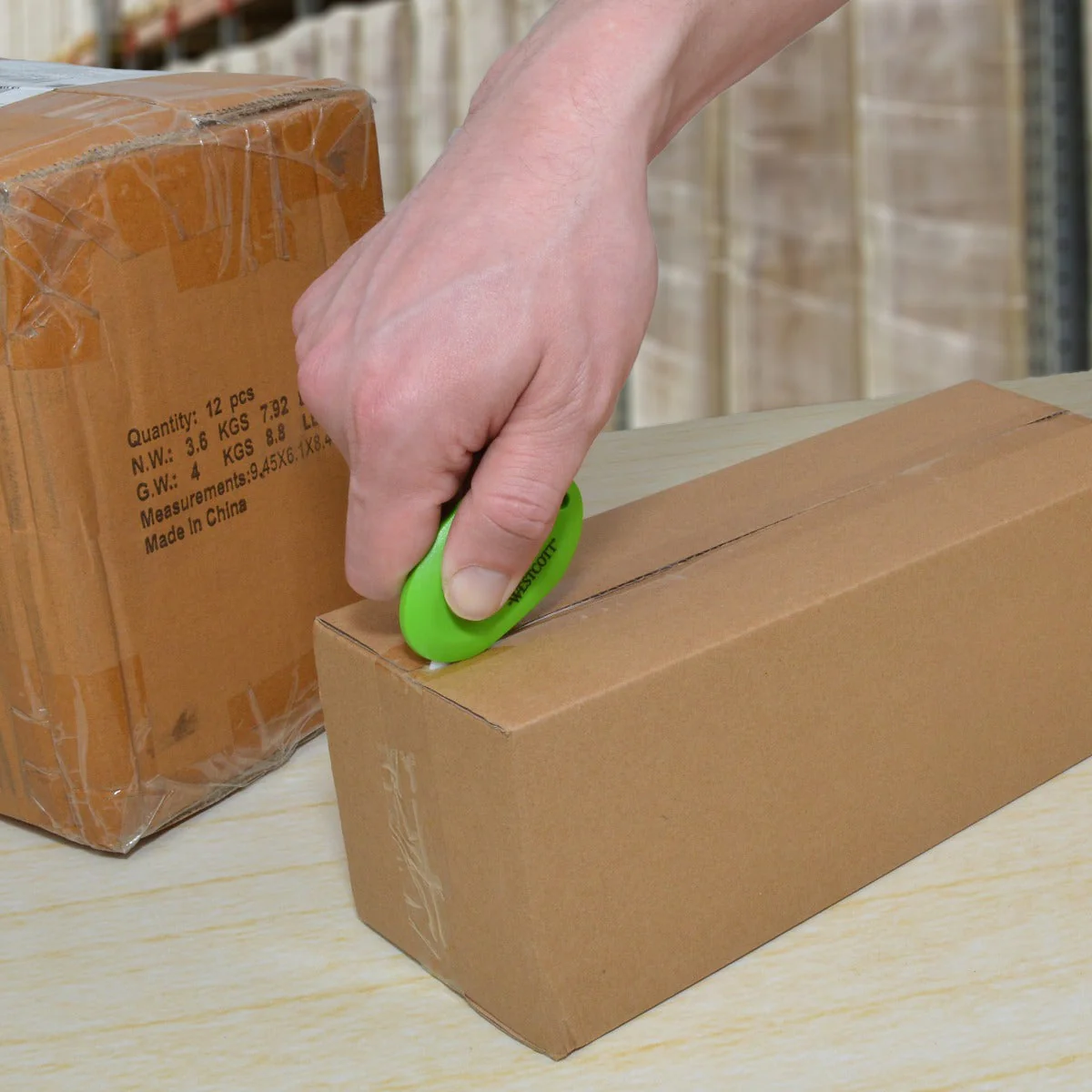 Westcott Compact Retractable Ceramic Box Opener (16474) - Image 3