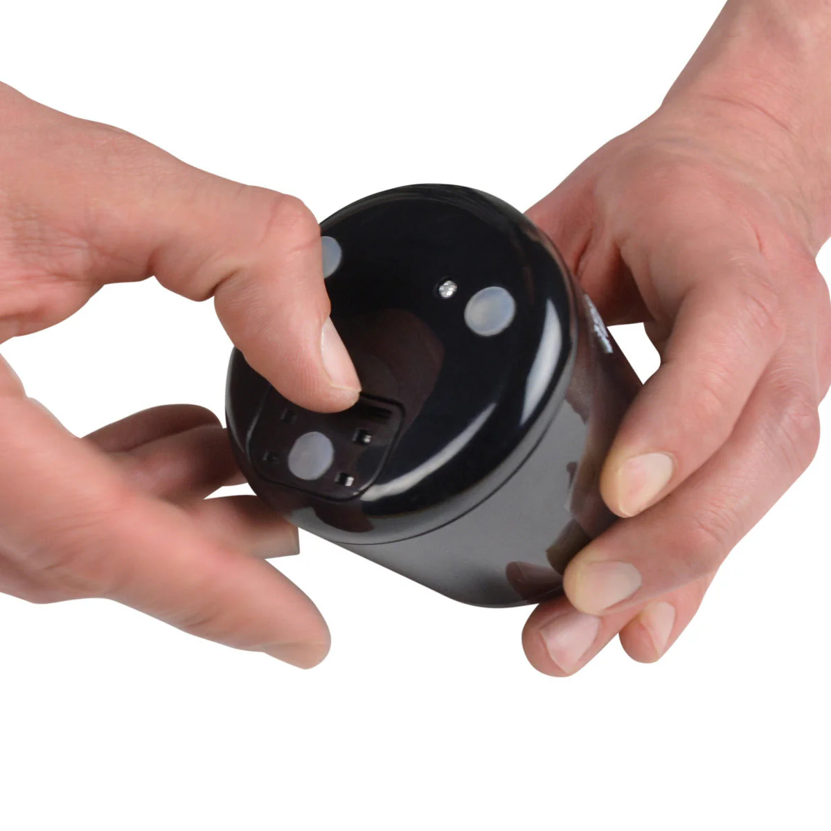 Westcott iPoint® Dot Battery Pencil Sharpener (17553-PARENT) - Image 3