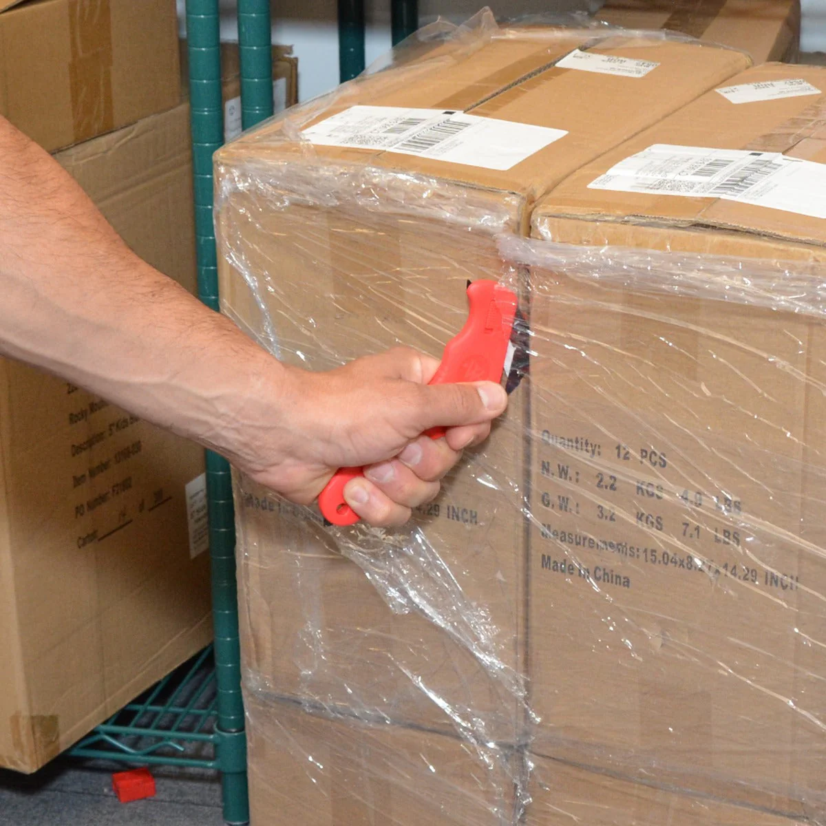 Westcott Single Sided Safety Knife with Ceramic Blade (00446) - Image 3